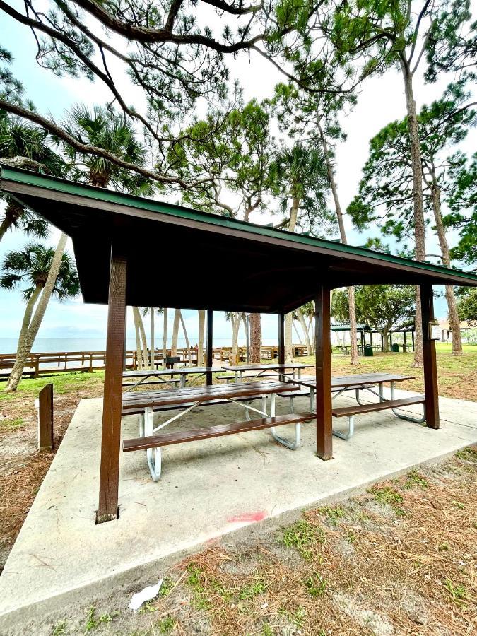 A Cozy Space Coast Retreat Titusville Dış mekan fotoğraf